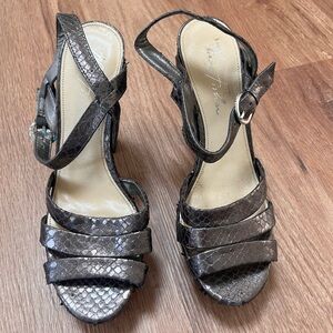 Marc Fisher strappy platform sandals, size 8